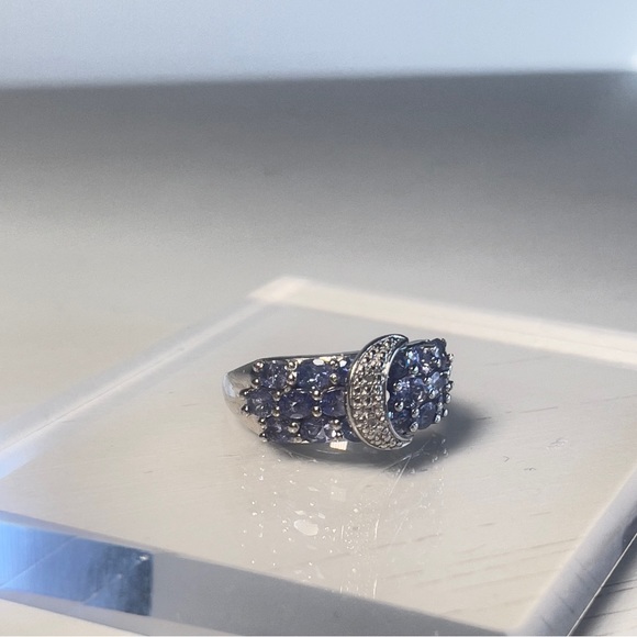 Tanzanite and Zircon Buckle Ring in Platinum over Sterling Silver Size 10 - Picture 9 of 15